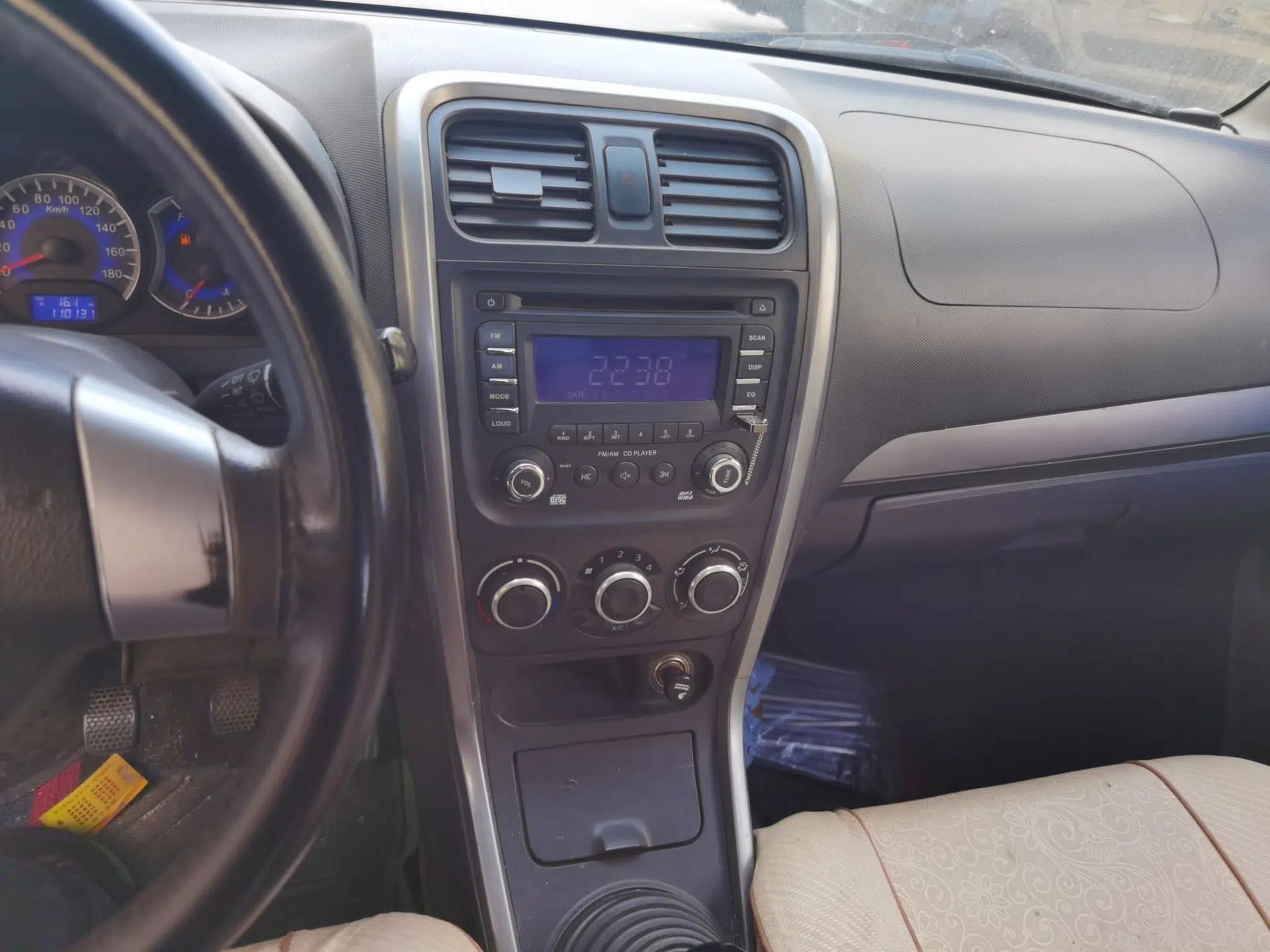 Suzuki Wagon R X5 2013 Luxury Edition 1.4L Standard Model — миниатюра 14