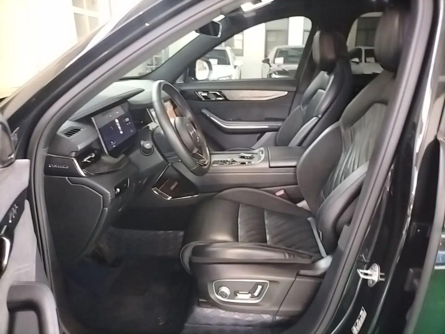 Lynk & Co 09 2021 2.0T Ultra Six-Seater — миниатюра 17