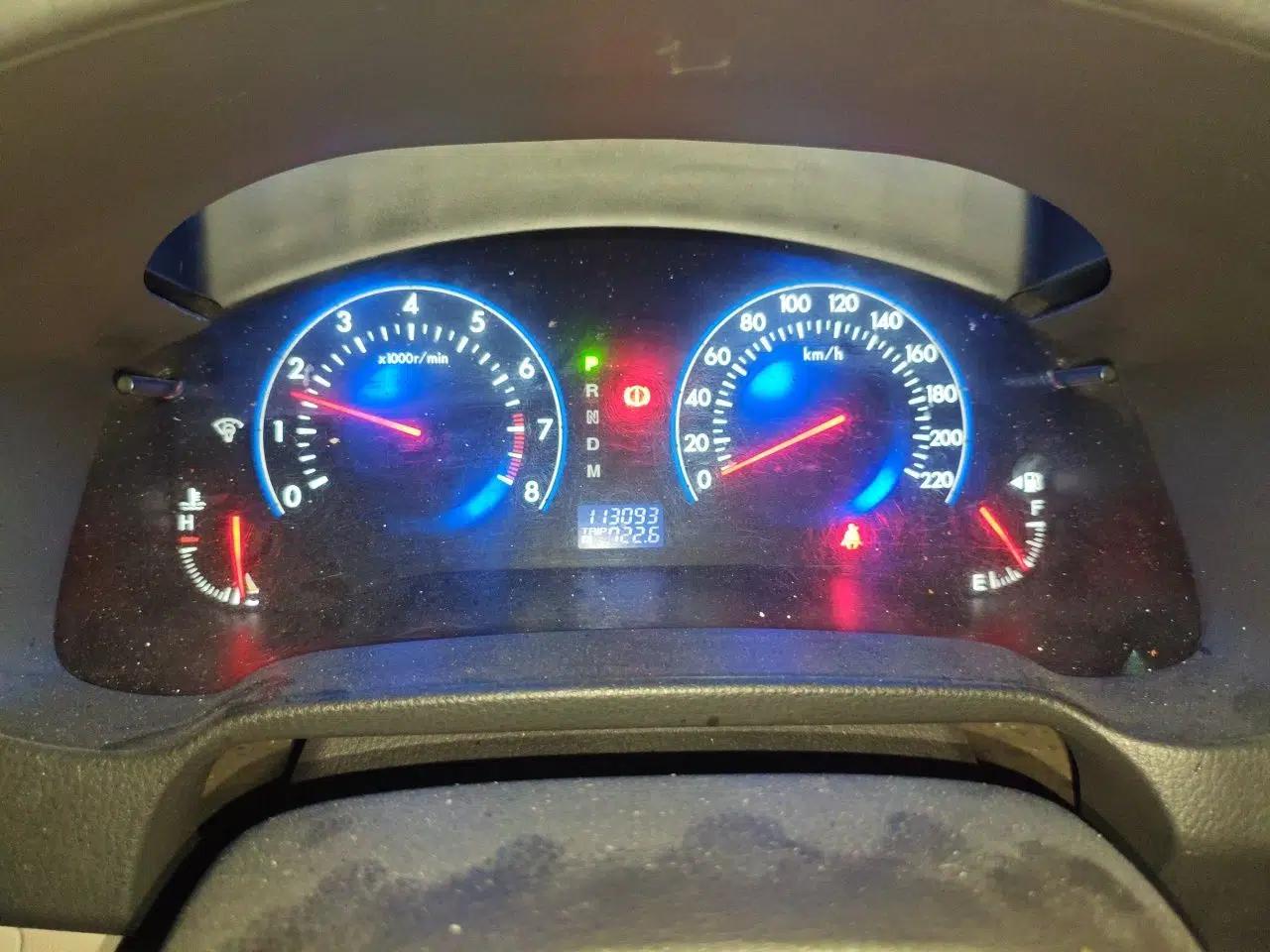 Mazda 8 2011 2.3L Ultimate Edition — миниатюра 12
