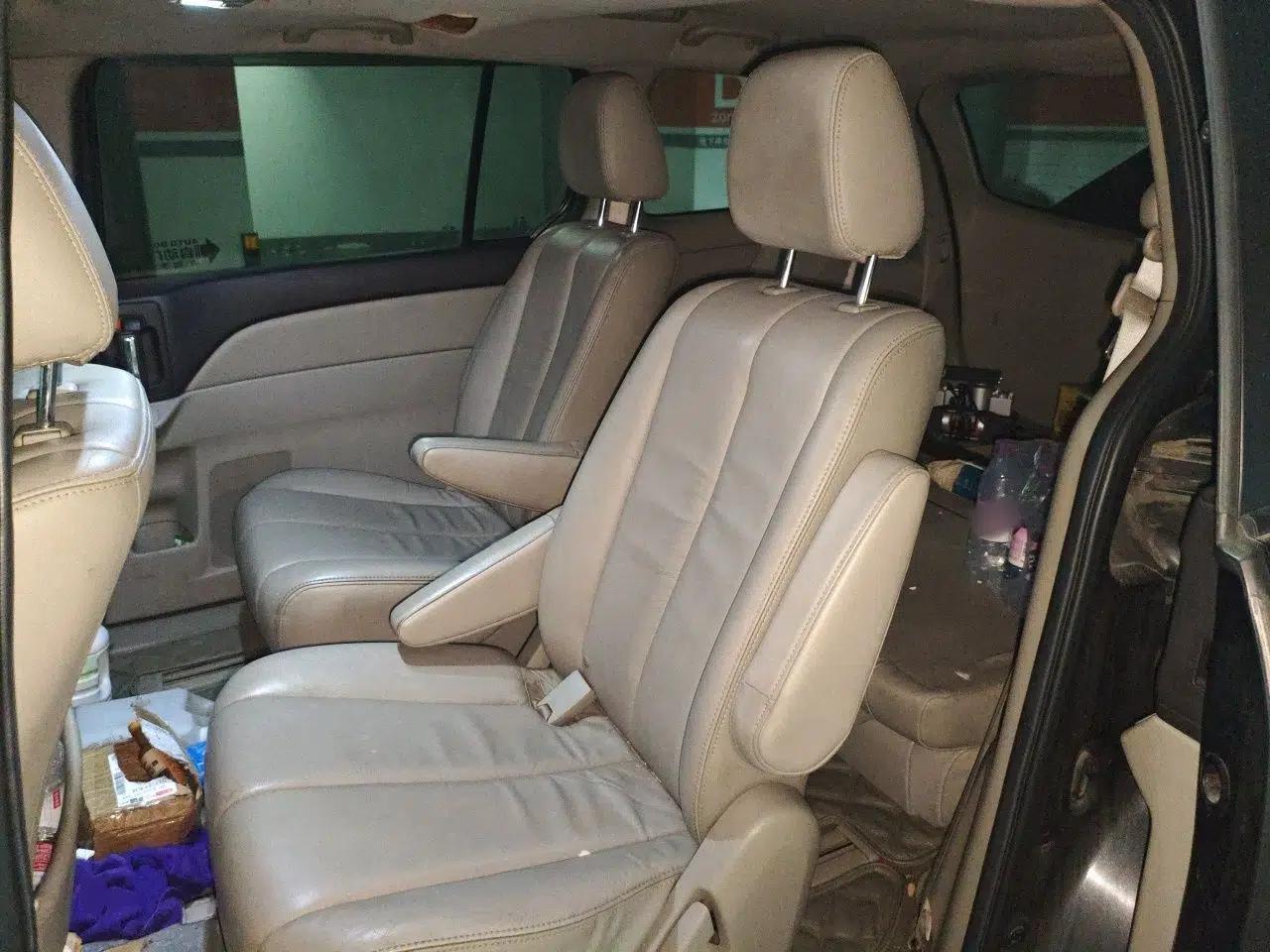 Mazda 8 2011 2.3L Ultimate Edition — миниатюра 18