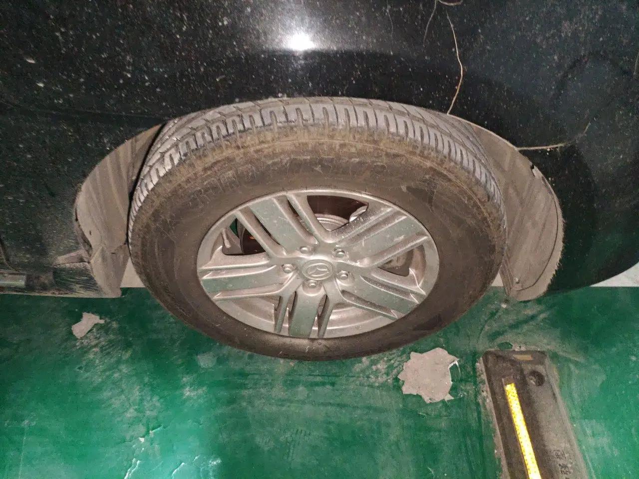 Mazda 8 2011 2.3L Ultimate Edition — миниатюра 8
