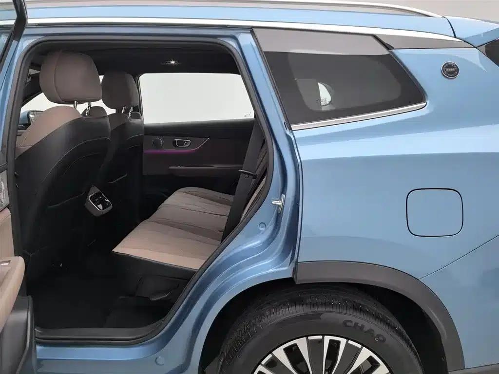 Chery Tiggo 8 PLUS C-DM 2025 1.5T 116km/h Premium 5-seater — миниатюра 15