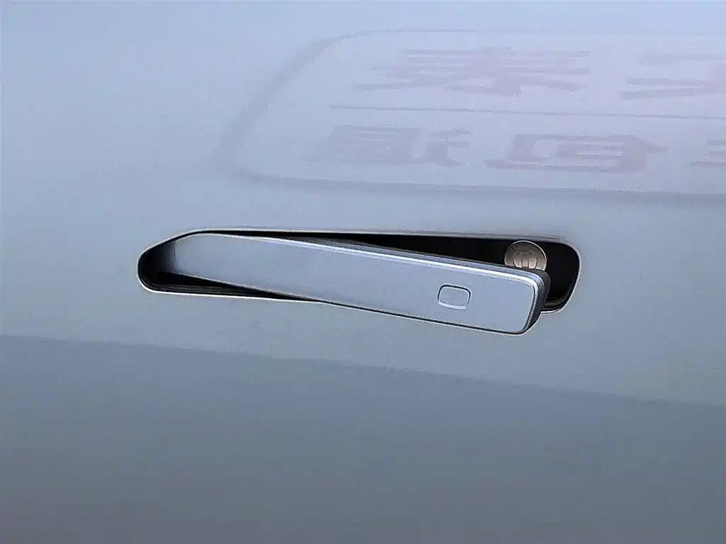Chery Tiggo 8 PLUS C-DM 2025 1.5T 116km/h Premium 5-seater — миниатюра 18