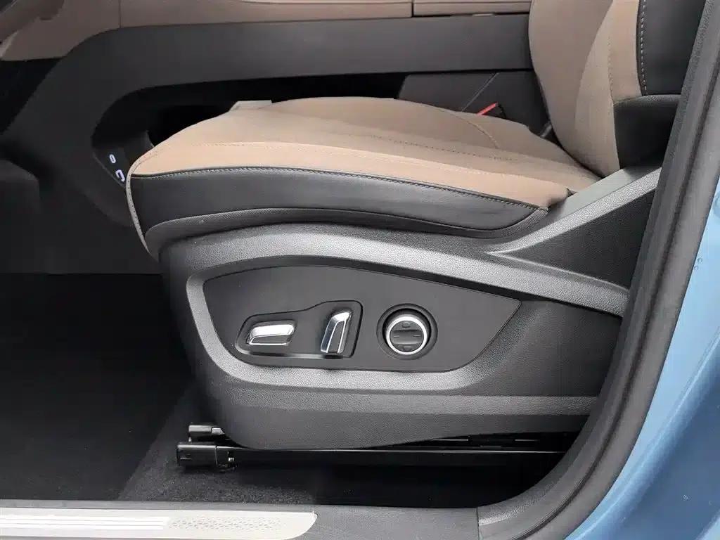 Chery Tiggo 8 PLUS C-DM 2025 1.5T 116km/h Premium 5-seater — миниатюра 20