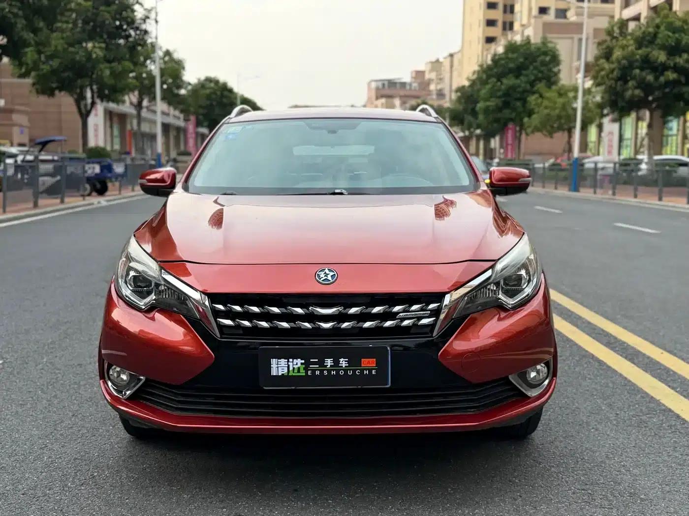 Venucia T90 2018 2.0L CVT Smart Connect Smart Edition (National V Emission Standard) — миниатюра 2