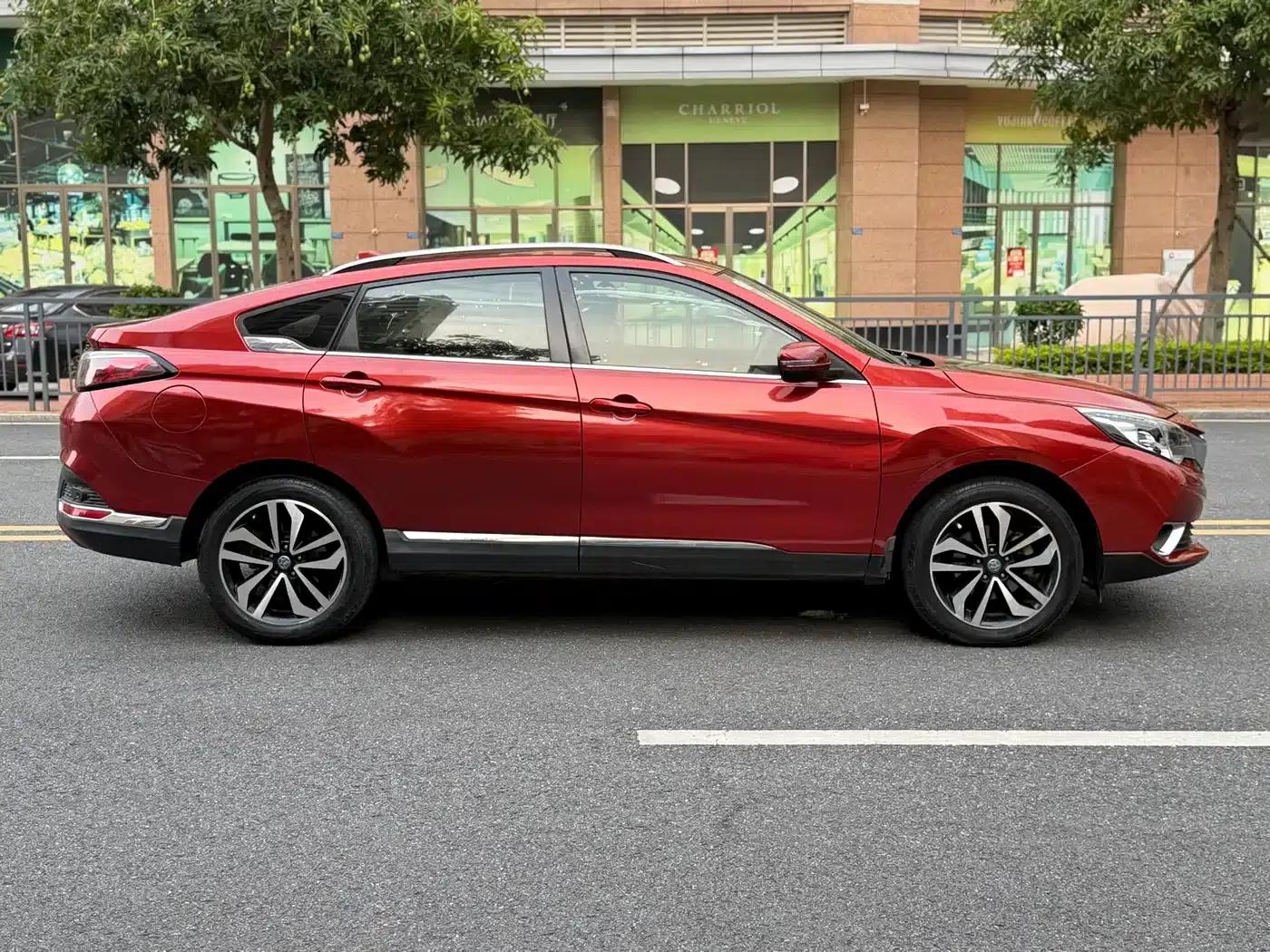 Venucia T90 2018 2.0L CVT Smart Connect Smart Edition (National V Emission Standard) — миниатюра 11