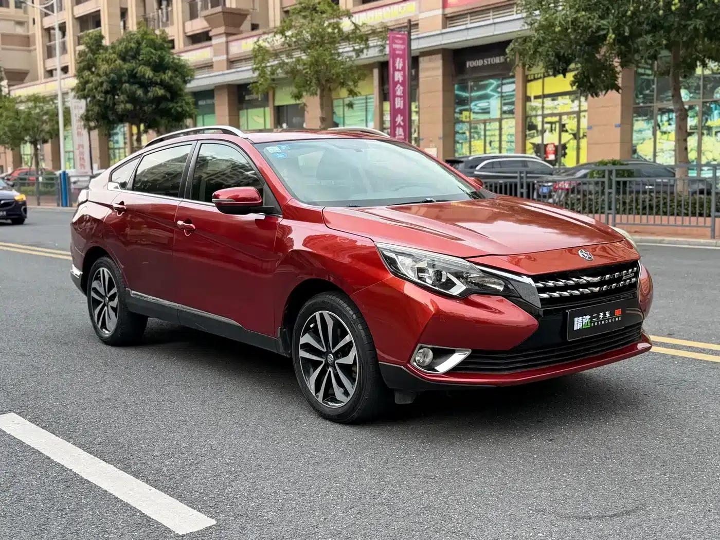 Venucia T90 2018 2.0L CVT Smart Connect Smart Edition (National V Emission Standard) — миниатюра 3