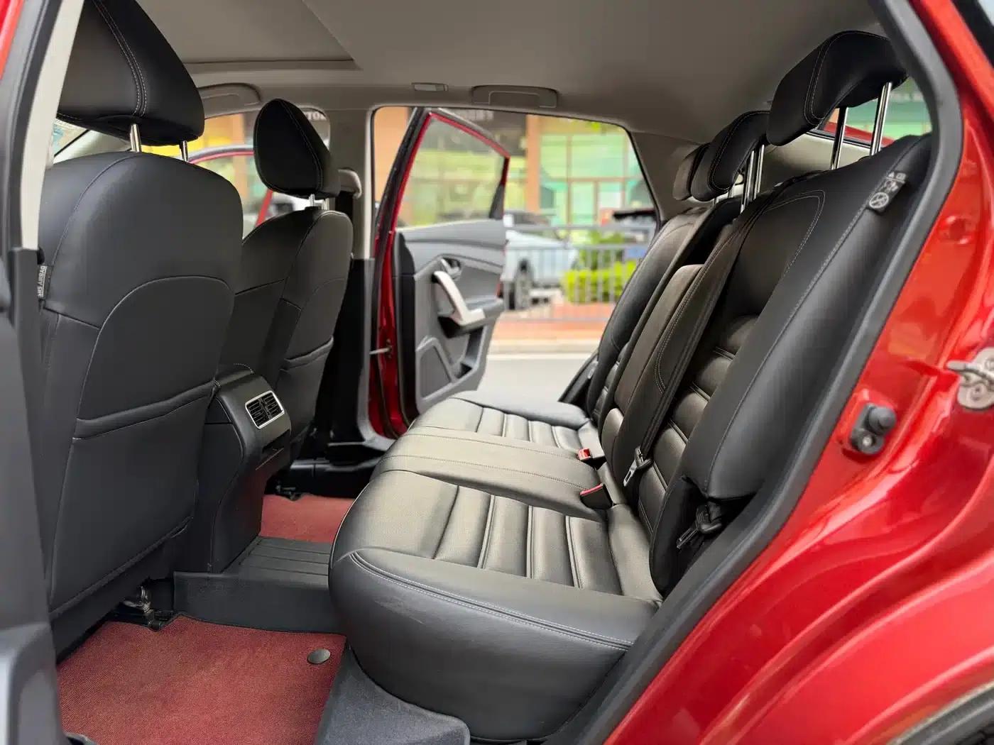 Venucia T90 2018 2.0L CVT Smart Connect Smart Edition (National V Emission Standard) — миниатюра 8
