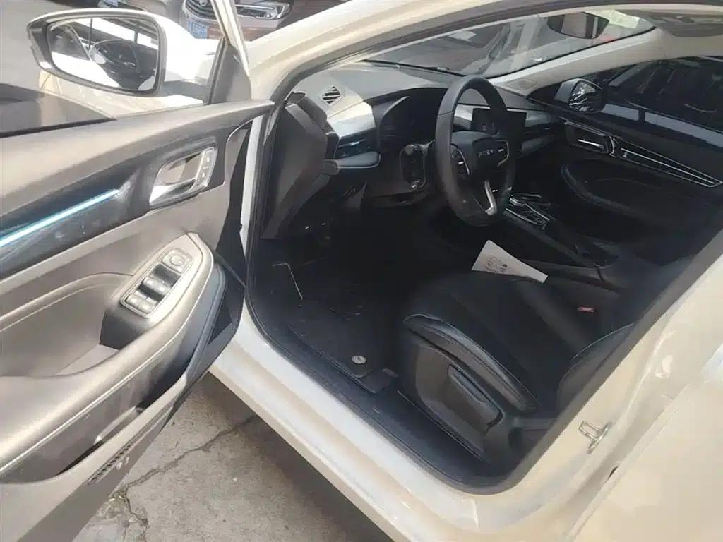 Roewe Ei5 2021 500 Heartfelt Edition — миниатюра 16