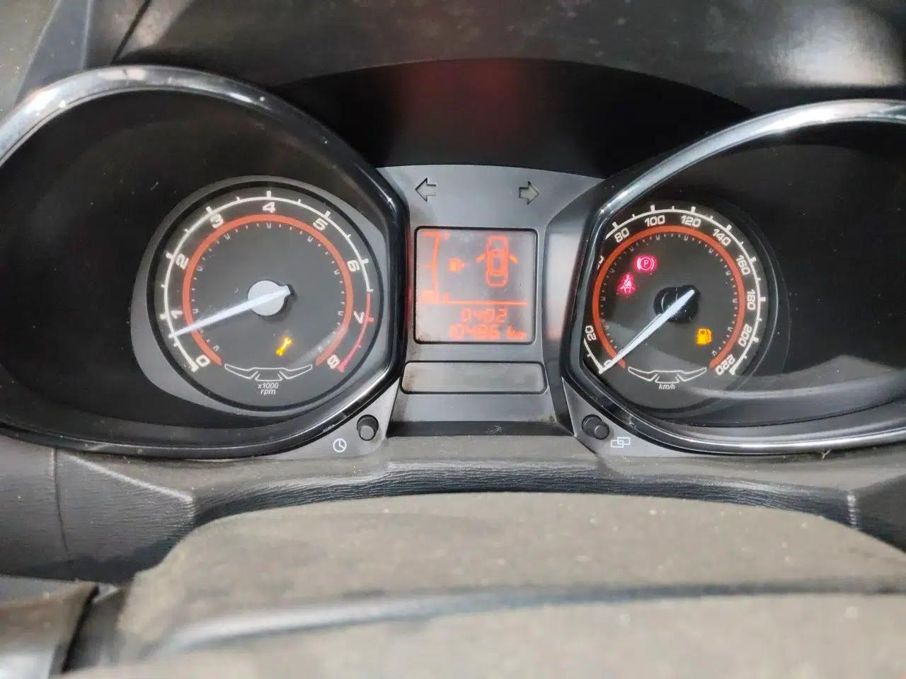 Chery Arrizo 3 2015 1.5L Manual Genuine Version — миниатюра 13