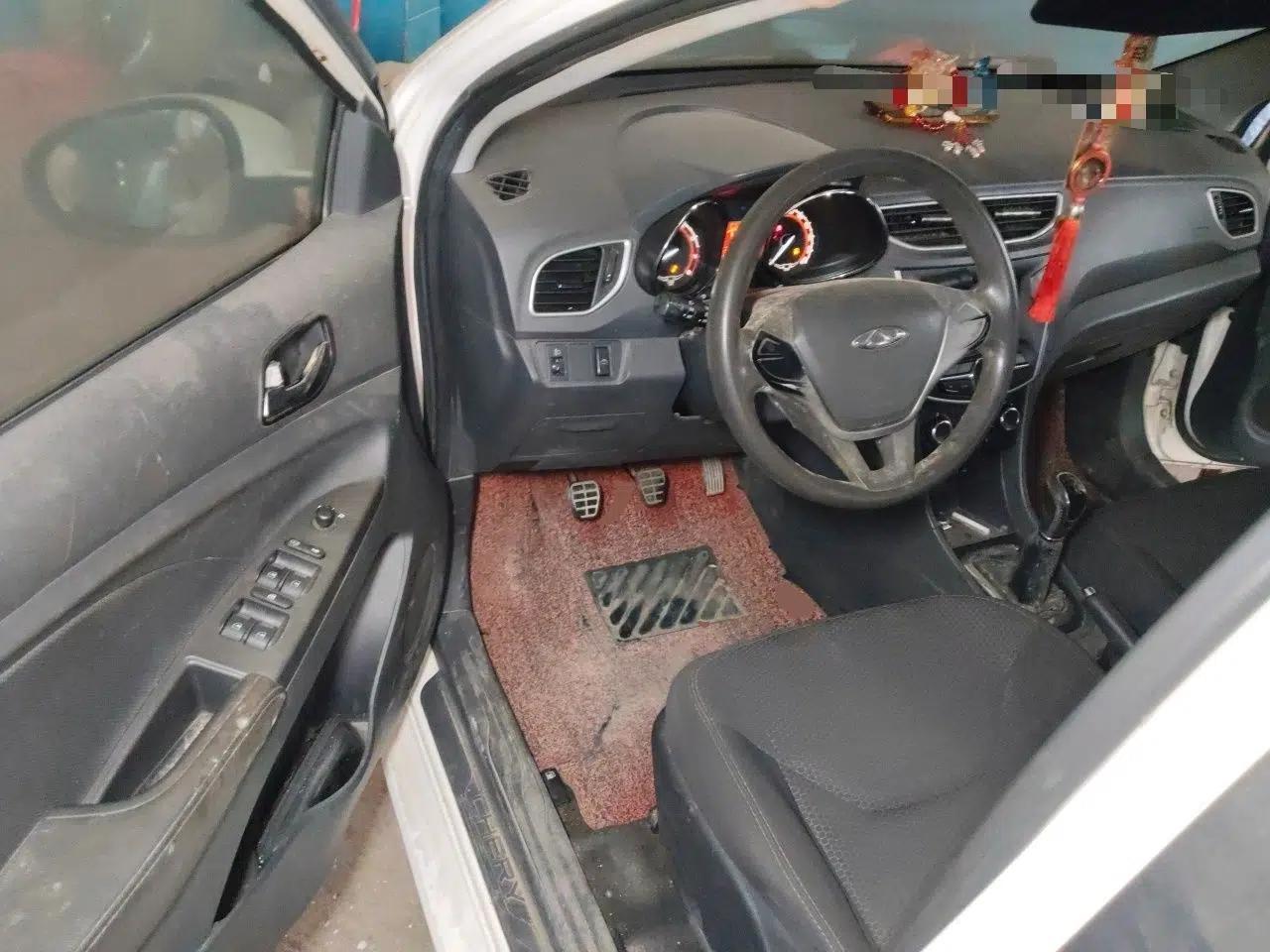 Chery Arrizo 3 2015 1.5L Manual Genuine Version — миниатюра 17