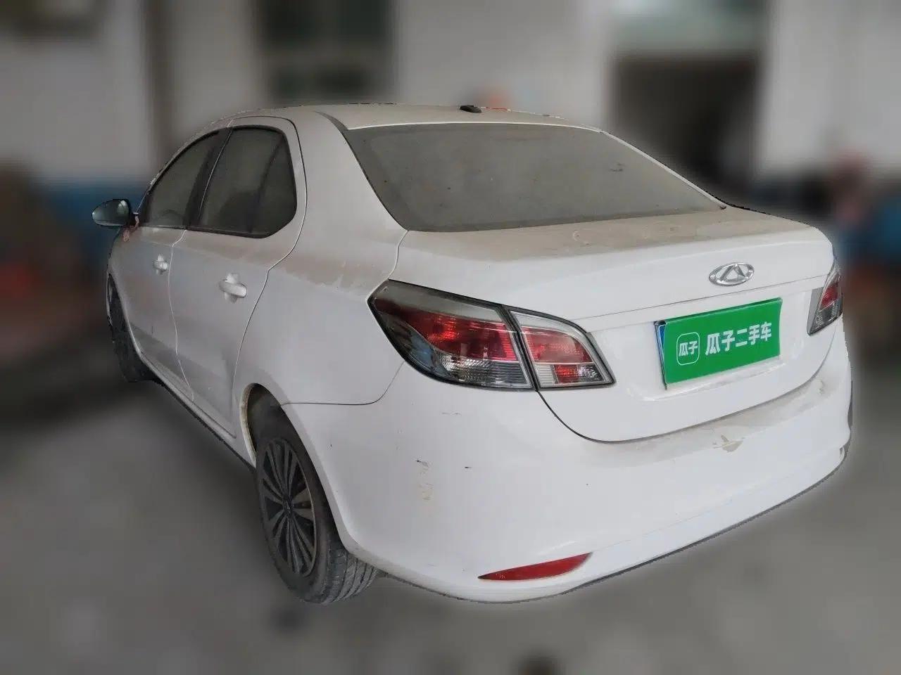 Chery Arrizo 3 2015 1.5L Manual Genuine Version — миниатюра 4