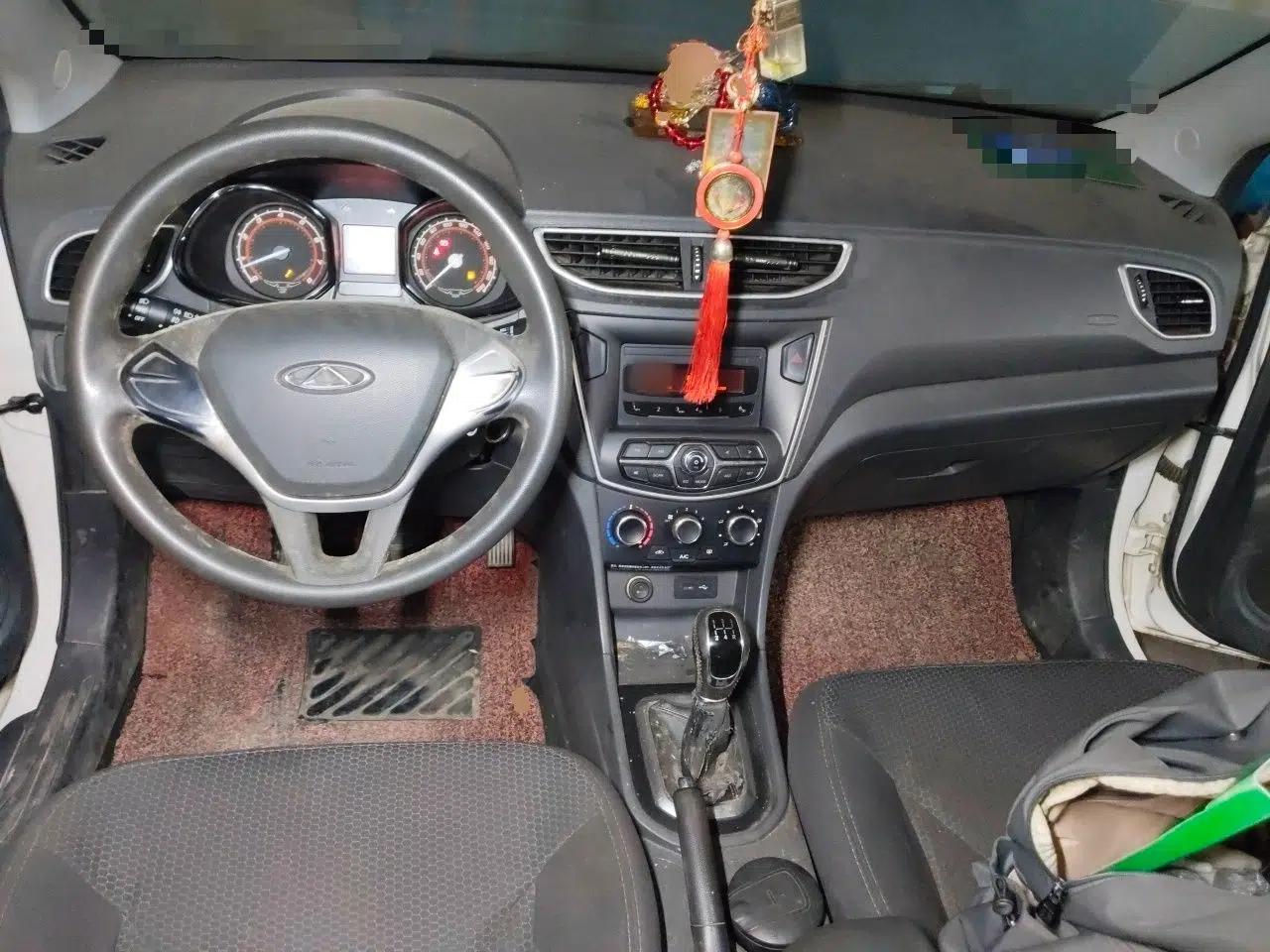 Chery Arrizo 3 2015 1.5L Manual Genuine Version — миниатюра 10