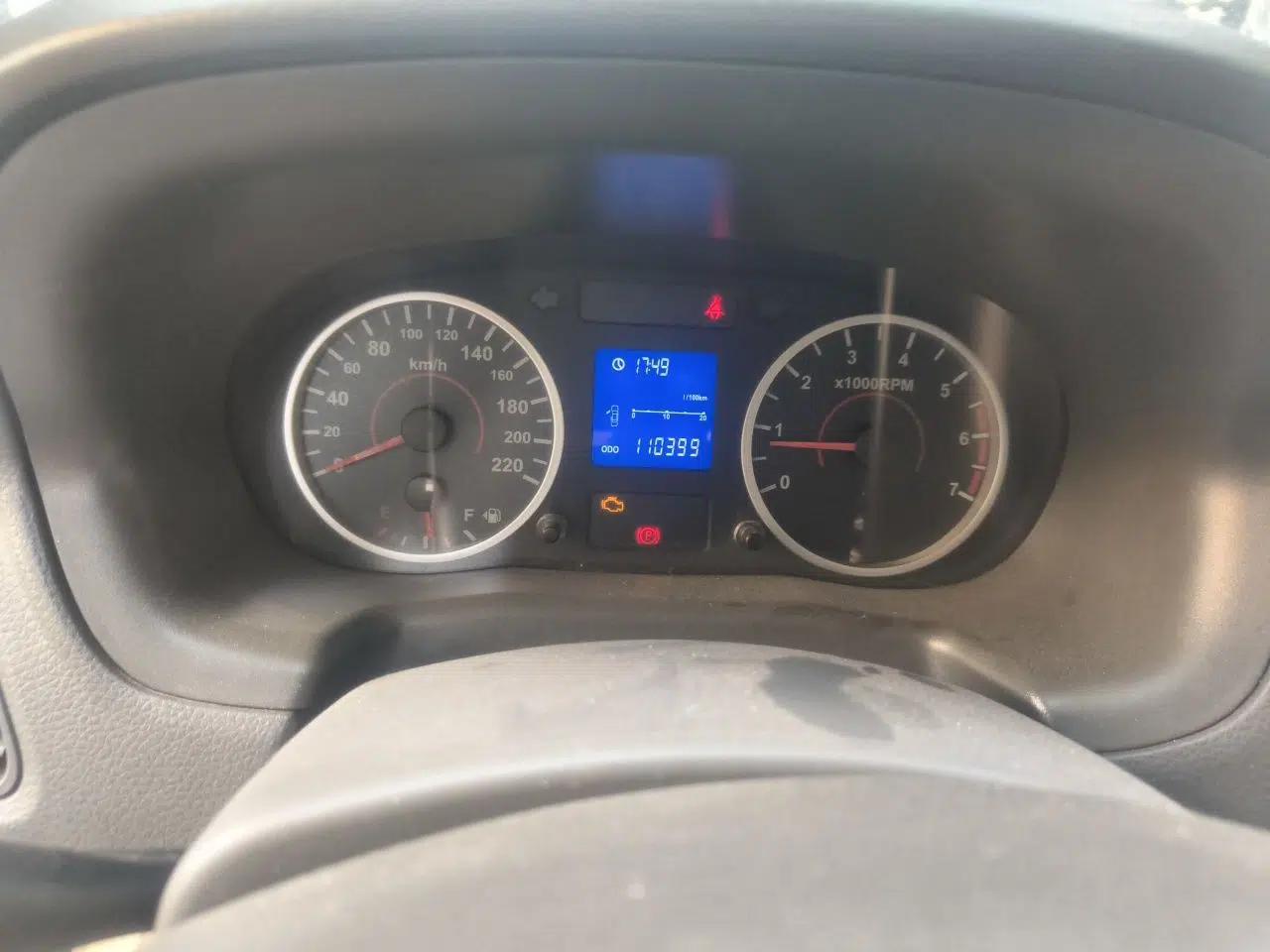 Chery E5 2011 1.5L Manual Zhiyue Version — миниатюра 12
