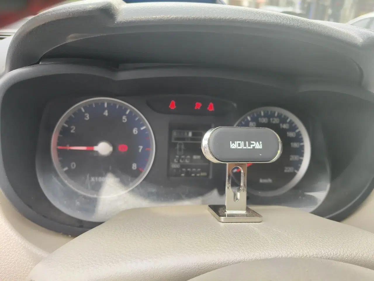 Venucia D50 2015 1.6L Manual Fashion Edition — миниатюра 12