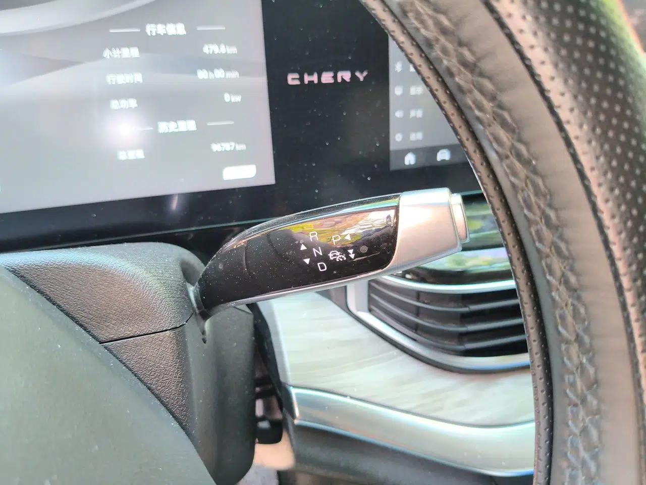Chery New Energy eQ7 2023 512 km Ultra-Luxury Version — миниатюра 15