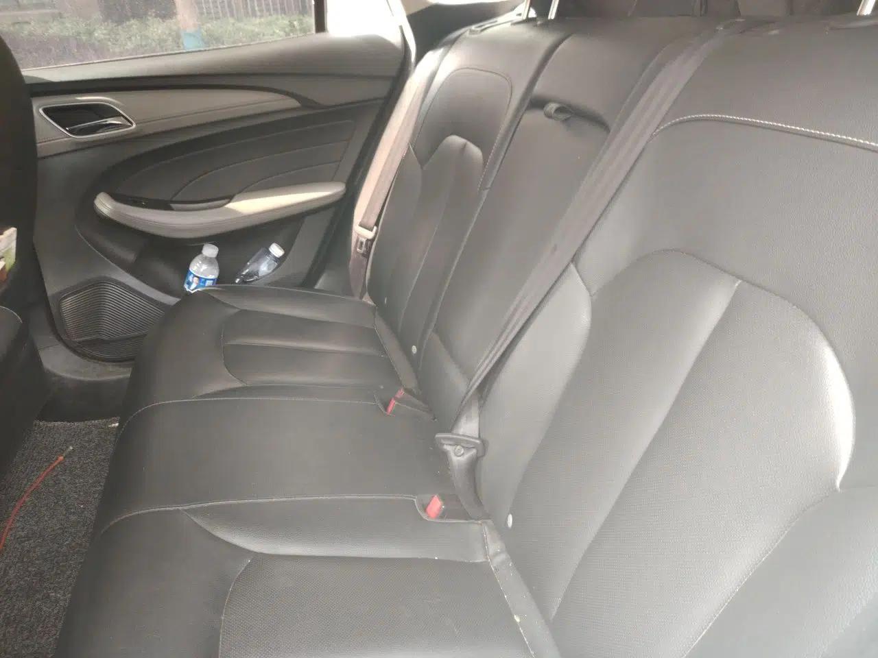 Roewe Ei5 2018 Internet Luxury Edition — миниатюра 18