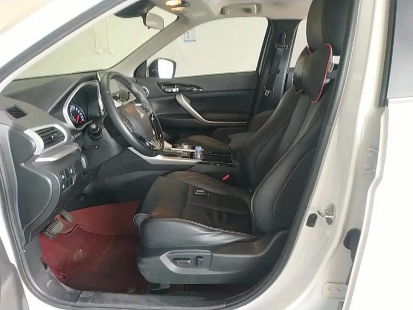 Mitsubishi Eclipse Cross 2019 1.5T CVT Two-Wheel Drive Belief Edition China VI Standard — миниатюра 18