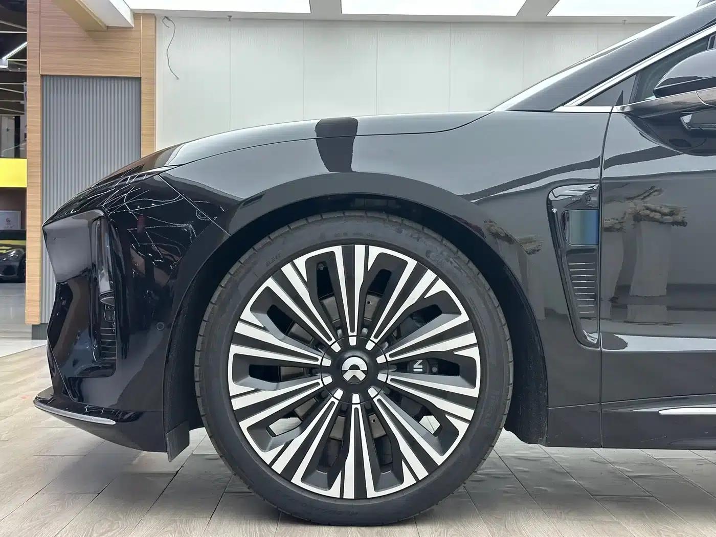 NIO ET9 2025 102kWh Signature Edition — миниатюра 19