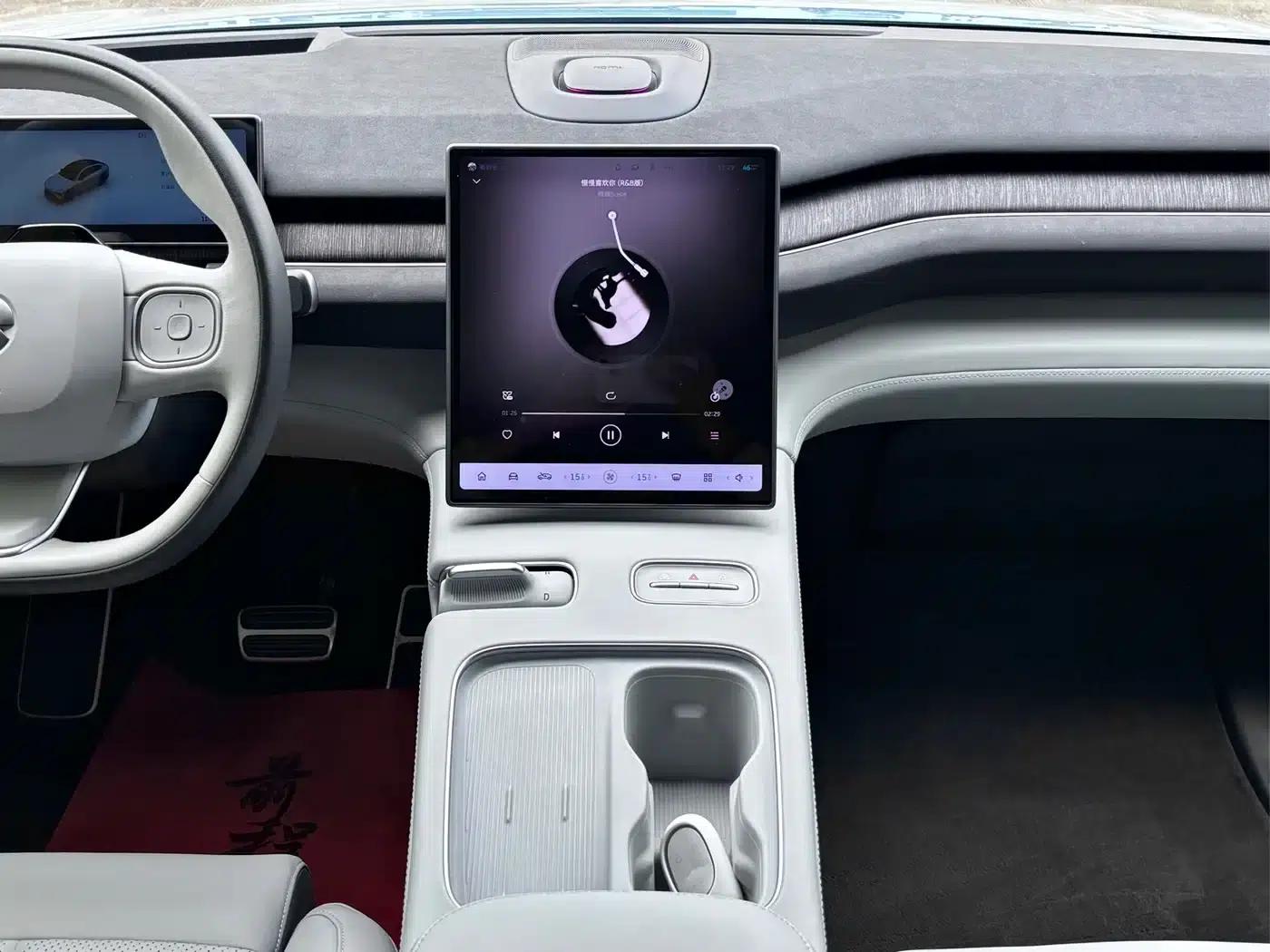 NIO EC7 2023 model 75kWh — миниатюра 13