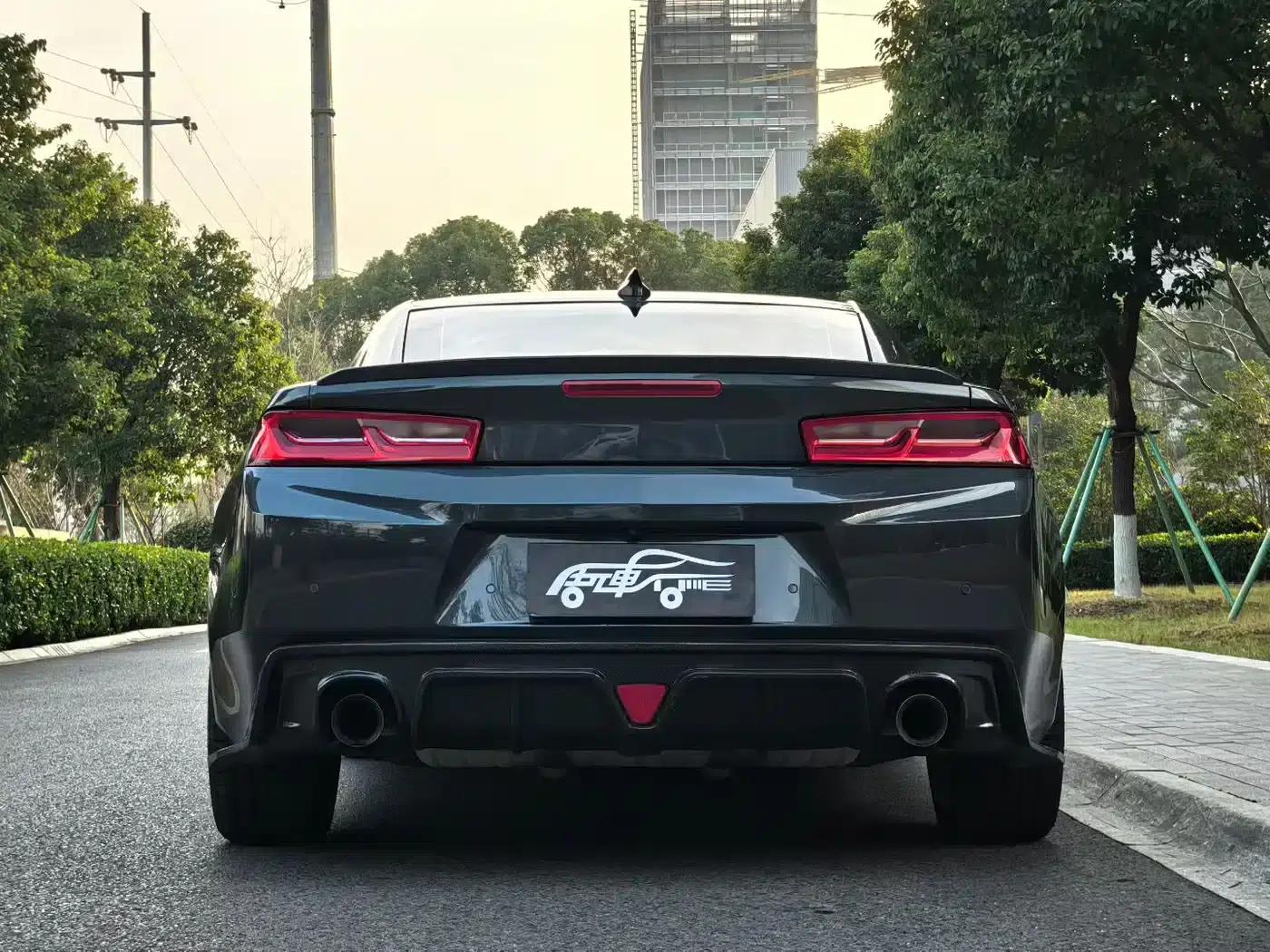 2017 Camaro 2.0T RS — миниатюра 8