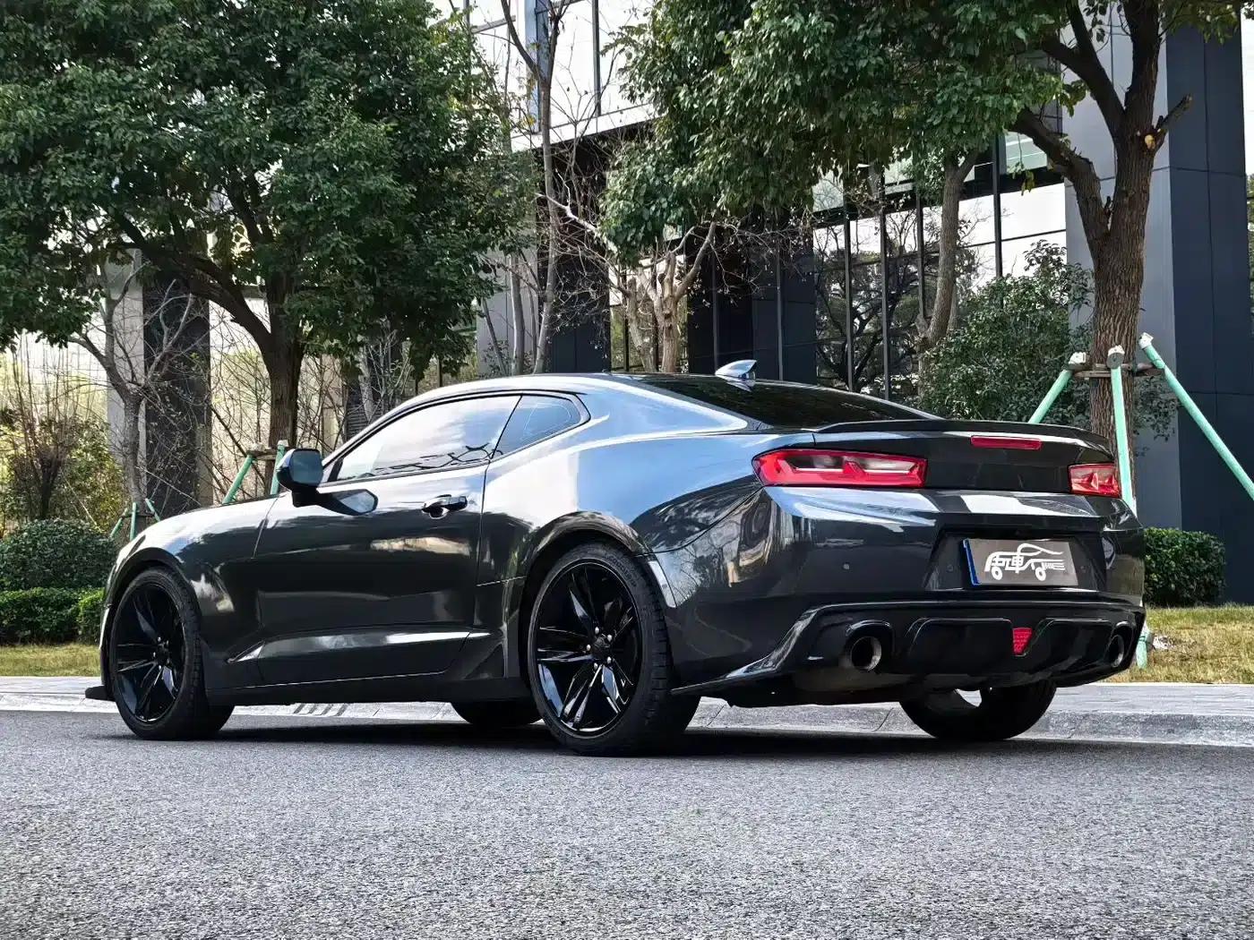 2017 Camaro 2.0T RS — миниатюра 9