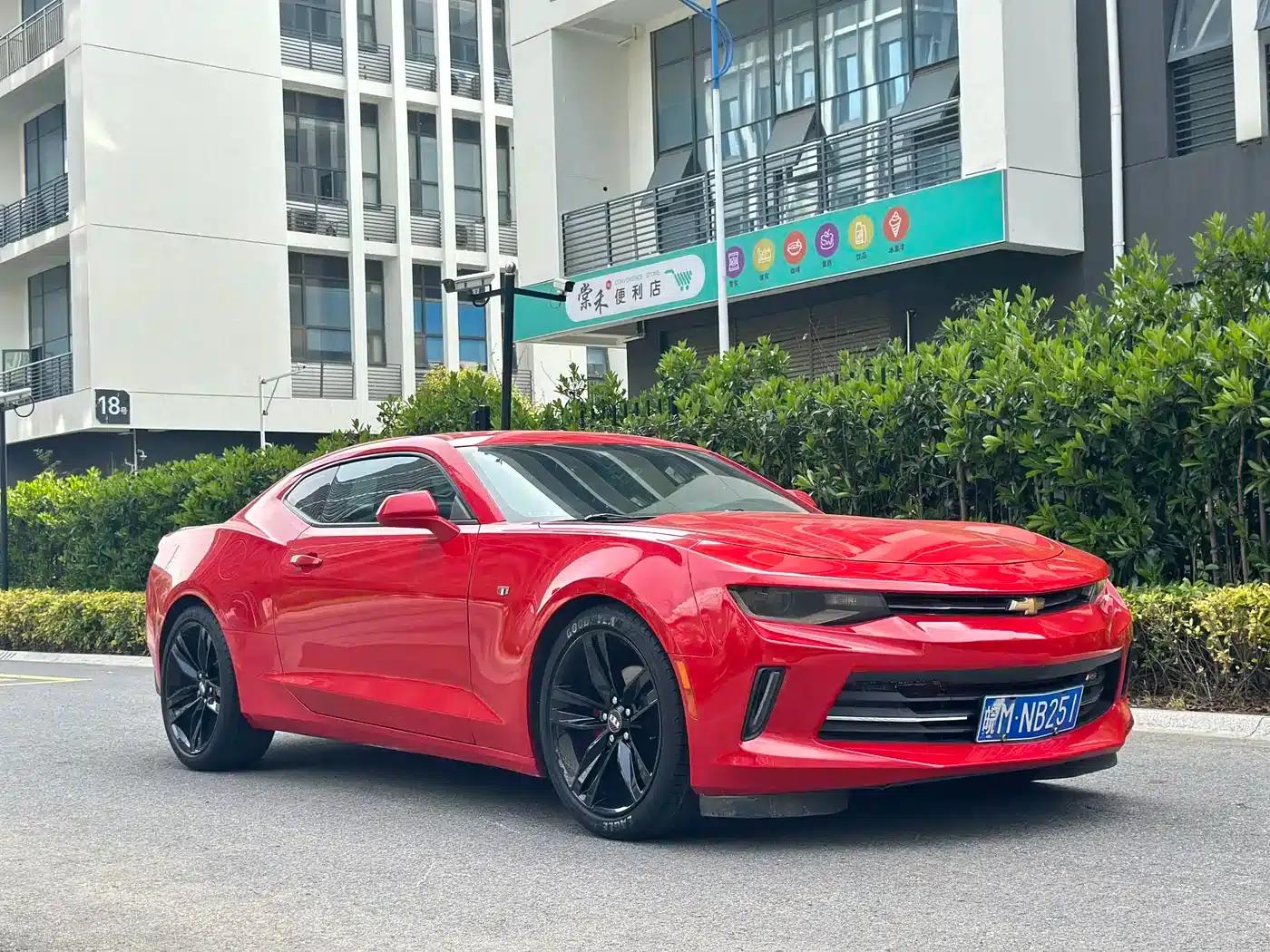2017 Camaro 2.0T RS — миниатюра 3
