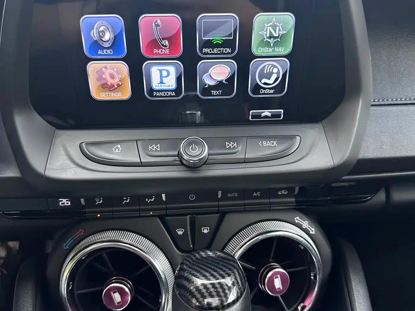 2017 Camaro 2.0T RS — миниатюра 9