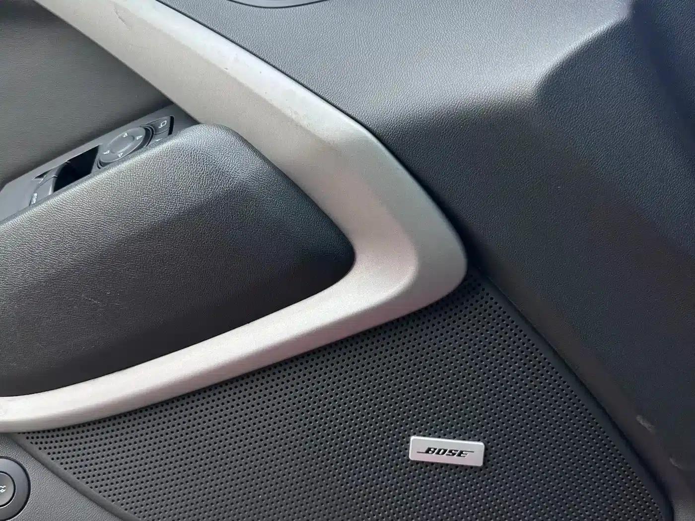 2017 Camaro 2.0T RS — миниатюра 10
