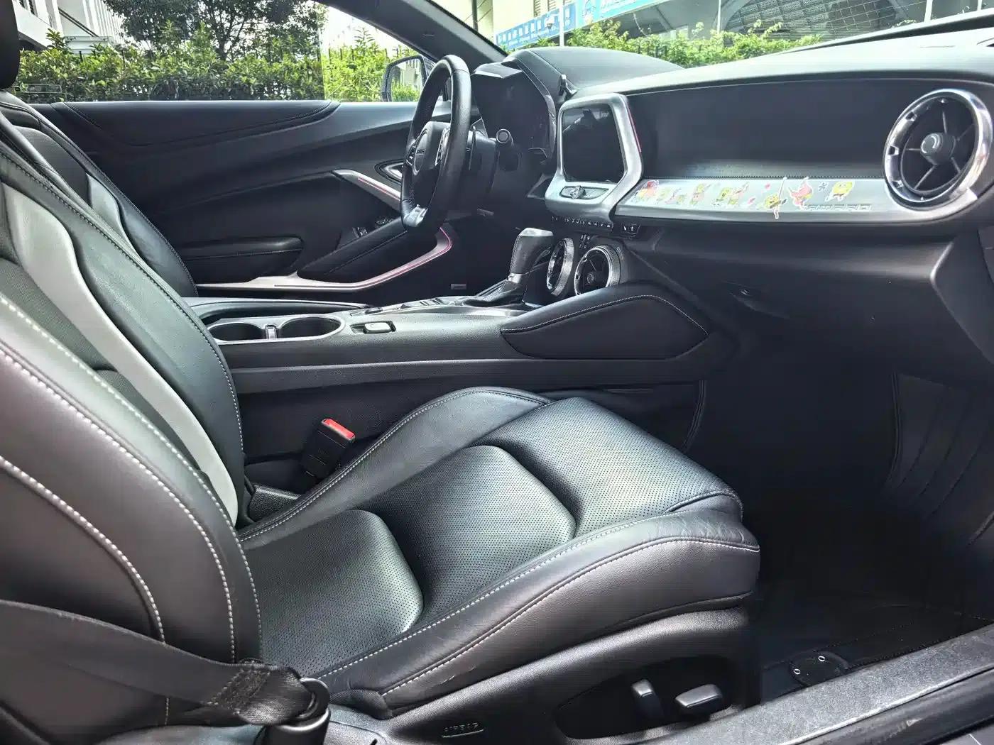2017 Camaro 2.0T RS — миниатюра 7