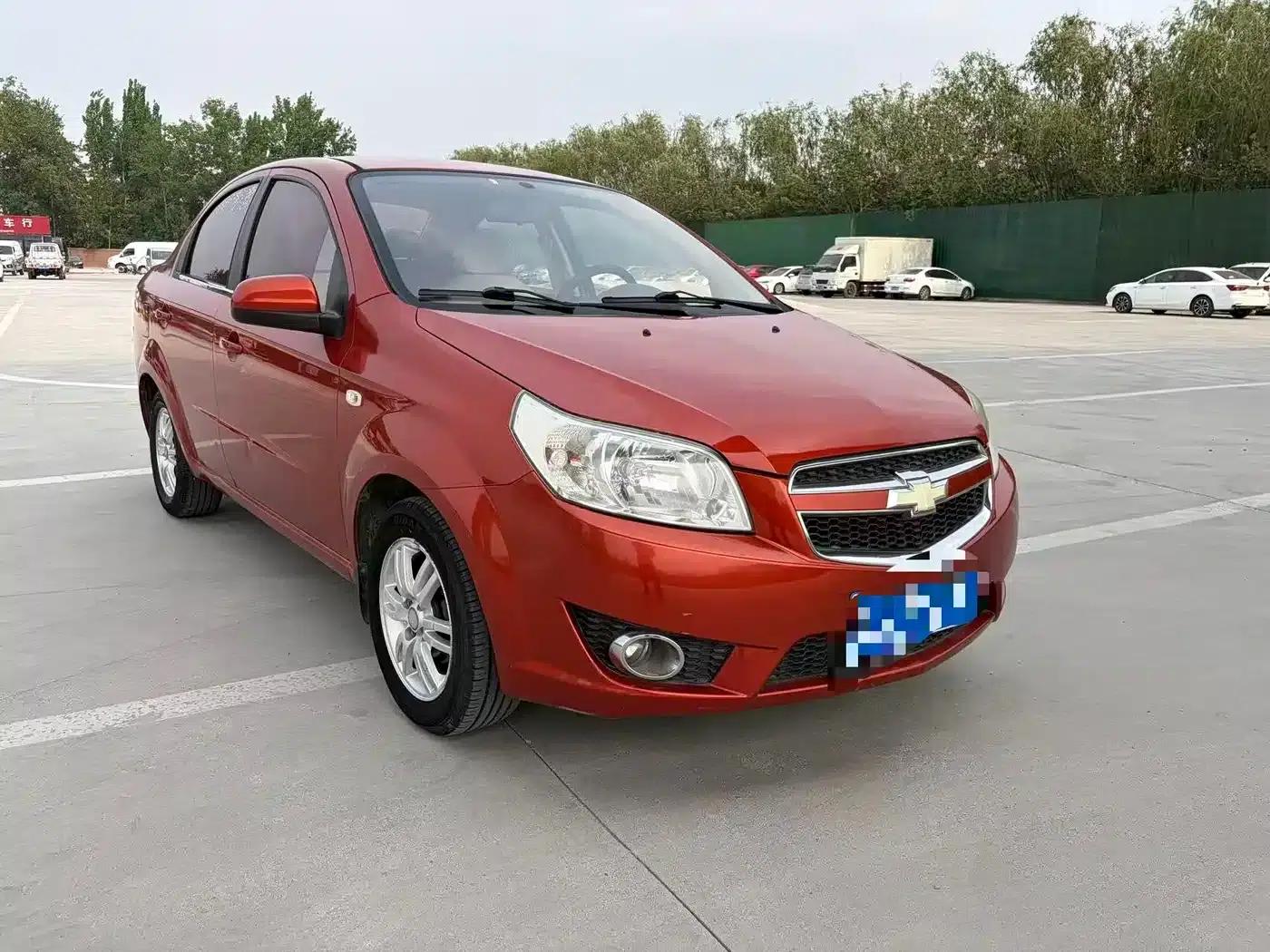 Chevrolet Aveo 2010 1.4AT Fashion Edition — миниатюра 3