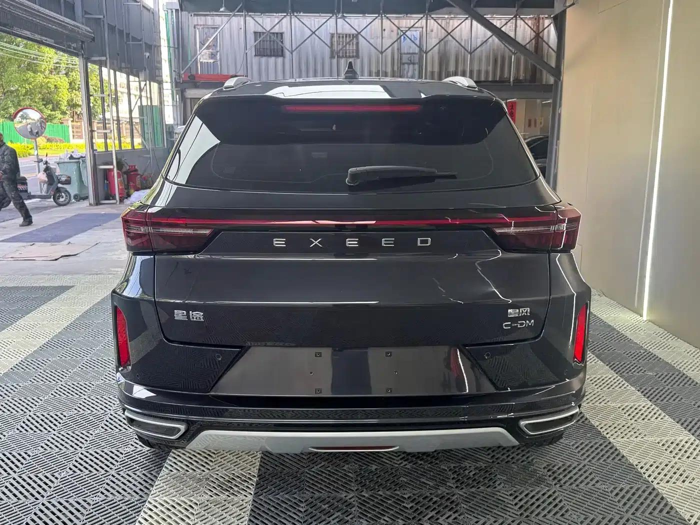 Exeed C-DM 2024 C-DM 1.5TCI 105KM Land Cruiser Edition — миниатюра 9