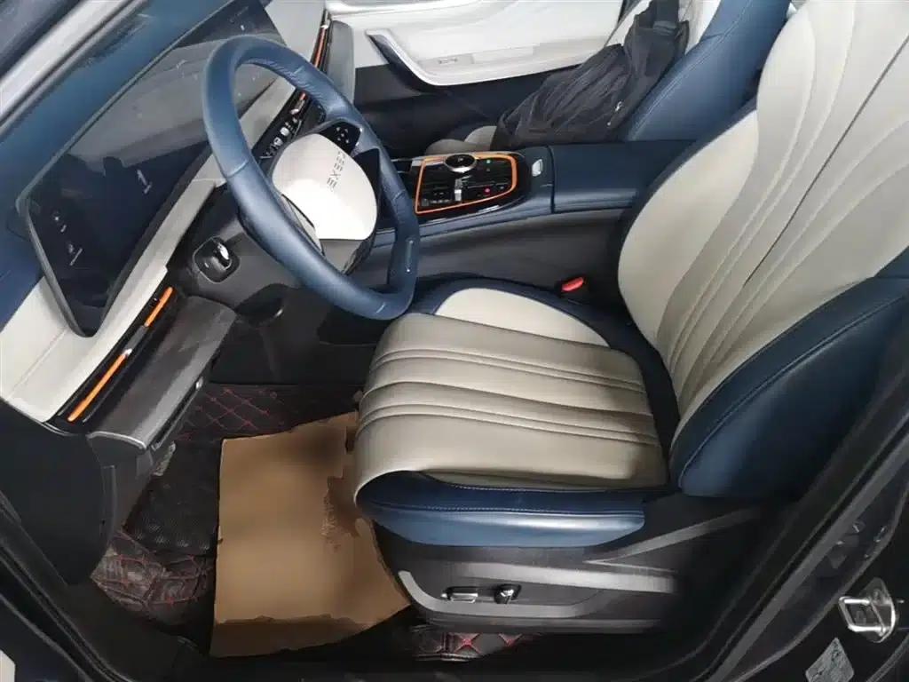 Exeed C-DM 2024 C-DM 1.5TCI 105KM Premium Edition — миниатюра 15