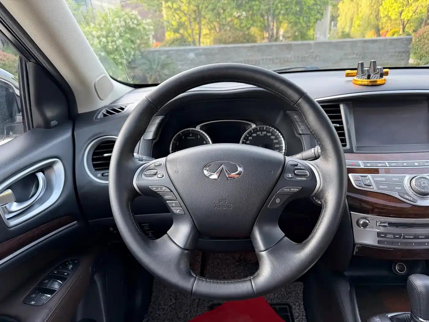 Infiniti JX 2013 JX35 AWD All-Terrain Edition — миниатюра 7