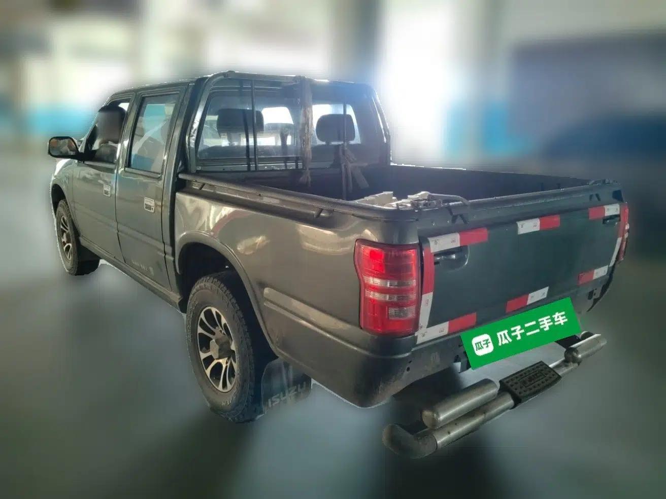 Isuzu Pickup 2015 2.8T Four-Wheel Drive 4JB1CT — миниатюра 4
