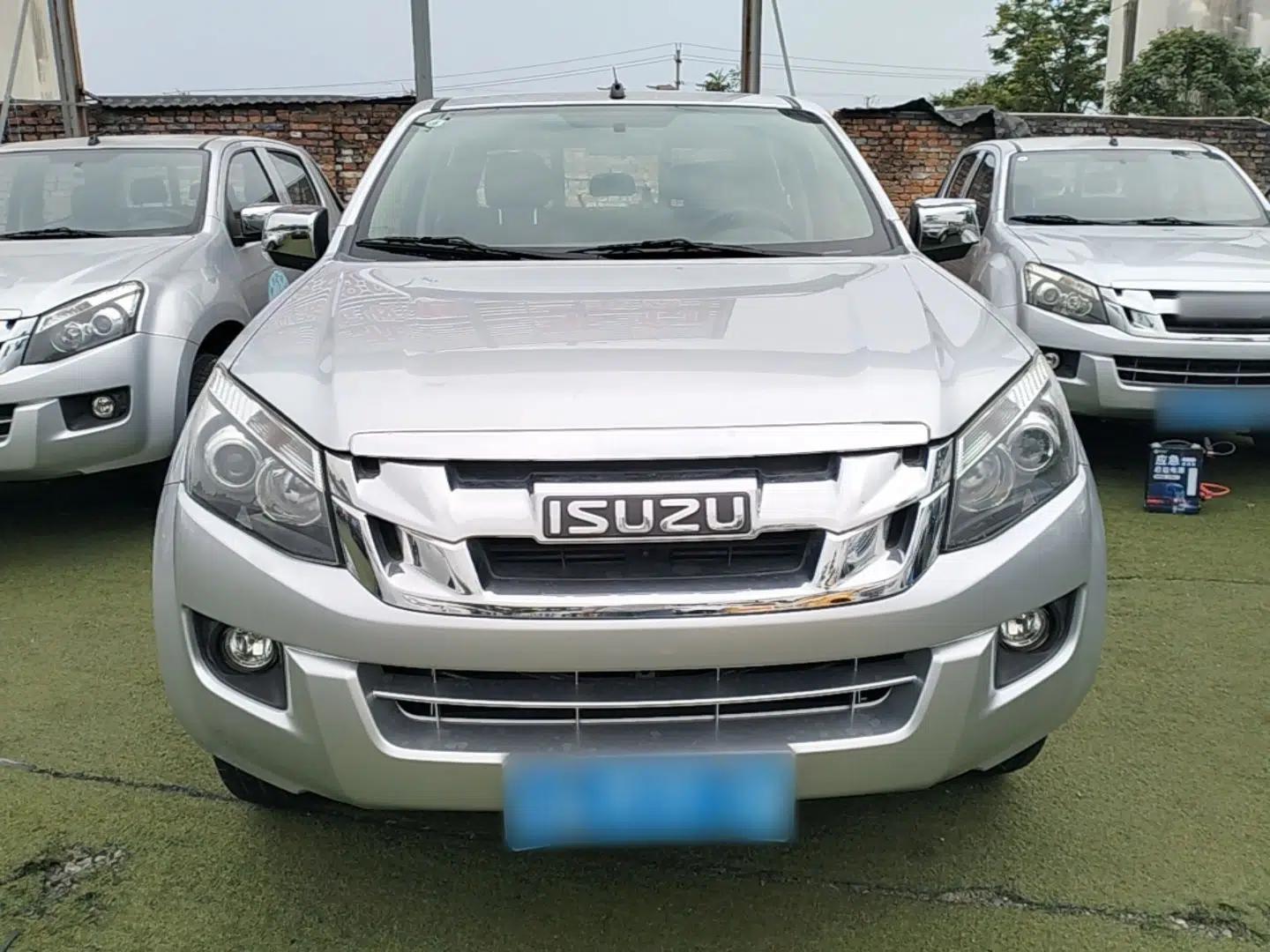 Isuzu D-MAX 2018 3.0T Two-Wheel Drive Automatic Elite Version 4JJ1-TC HI — миниатюра 2