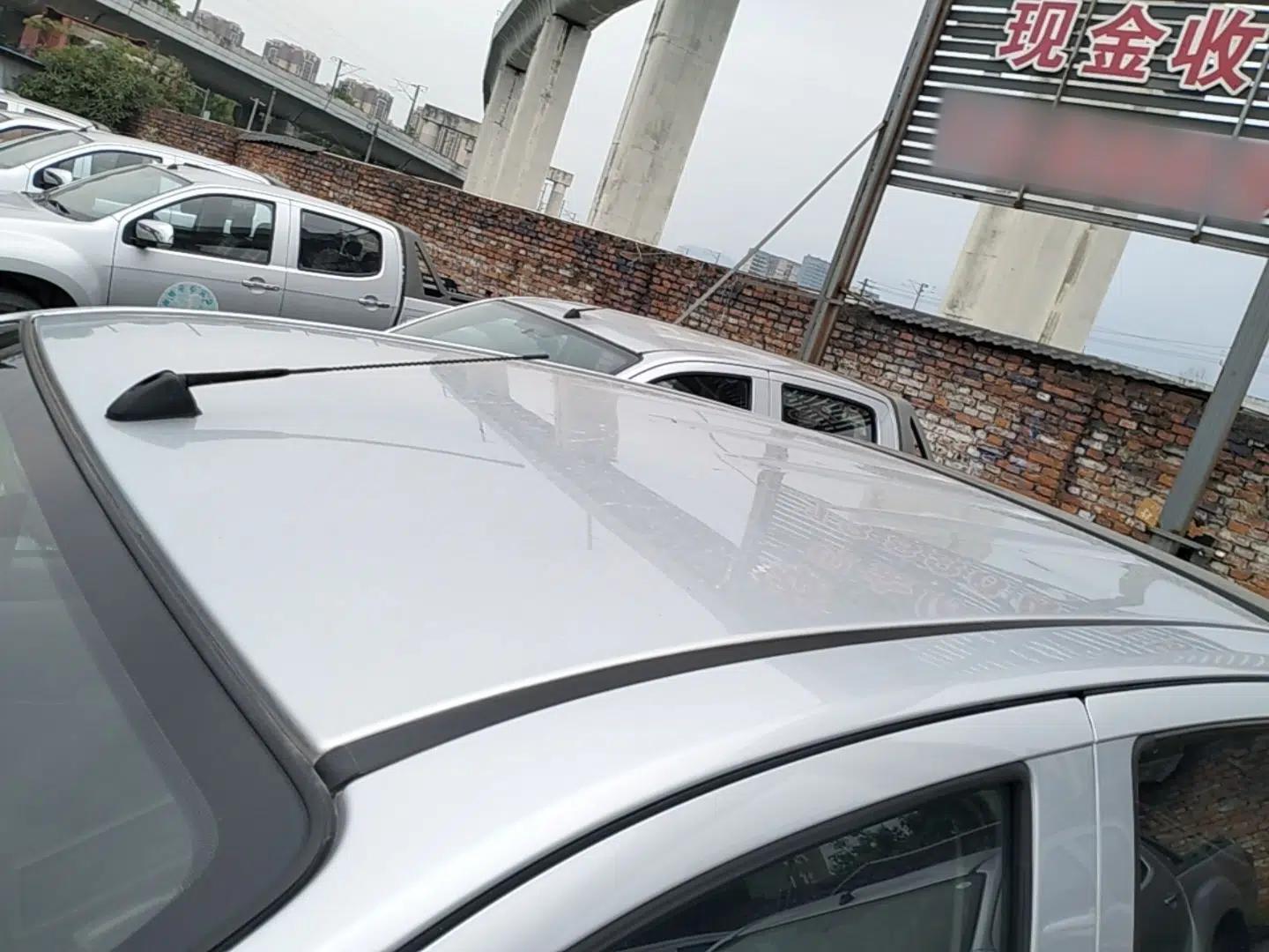 Isuzu D-MAX 2018 3.0T Two-Wheel Drive Automatic Elite Version 4JJ1-TC HI — миниатюра 11
