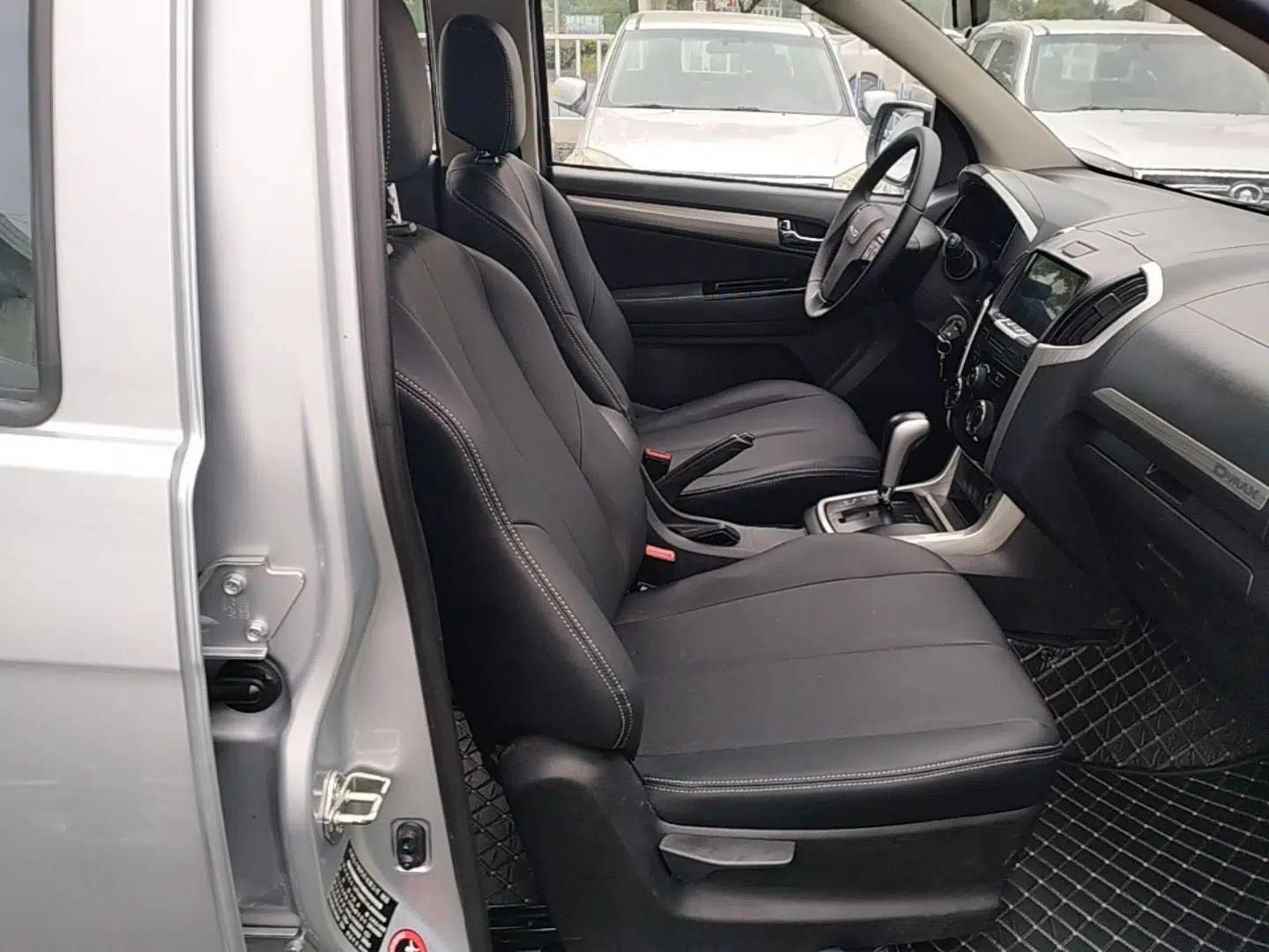 Isuzu D-MAX 2018 3.0T Two-Wheel Drive Automatic Elite Version 4JJ1-TC HI — миниатюра 23