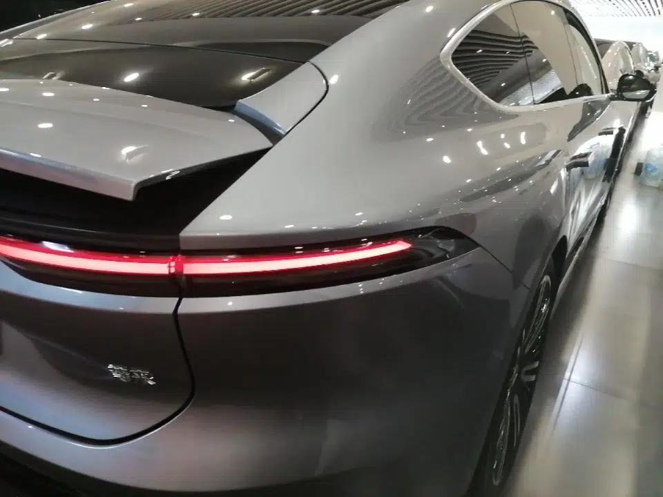 Nio ET9 2025 100kWh Signature Edition — миниатюра 7