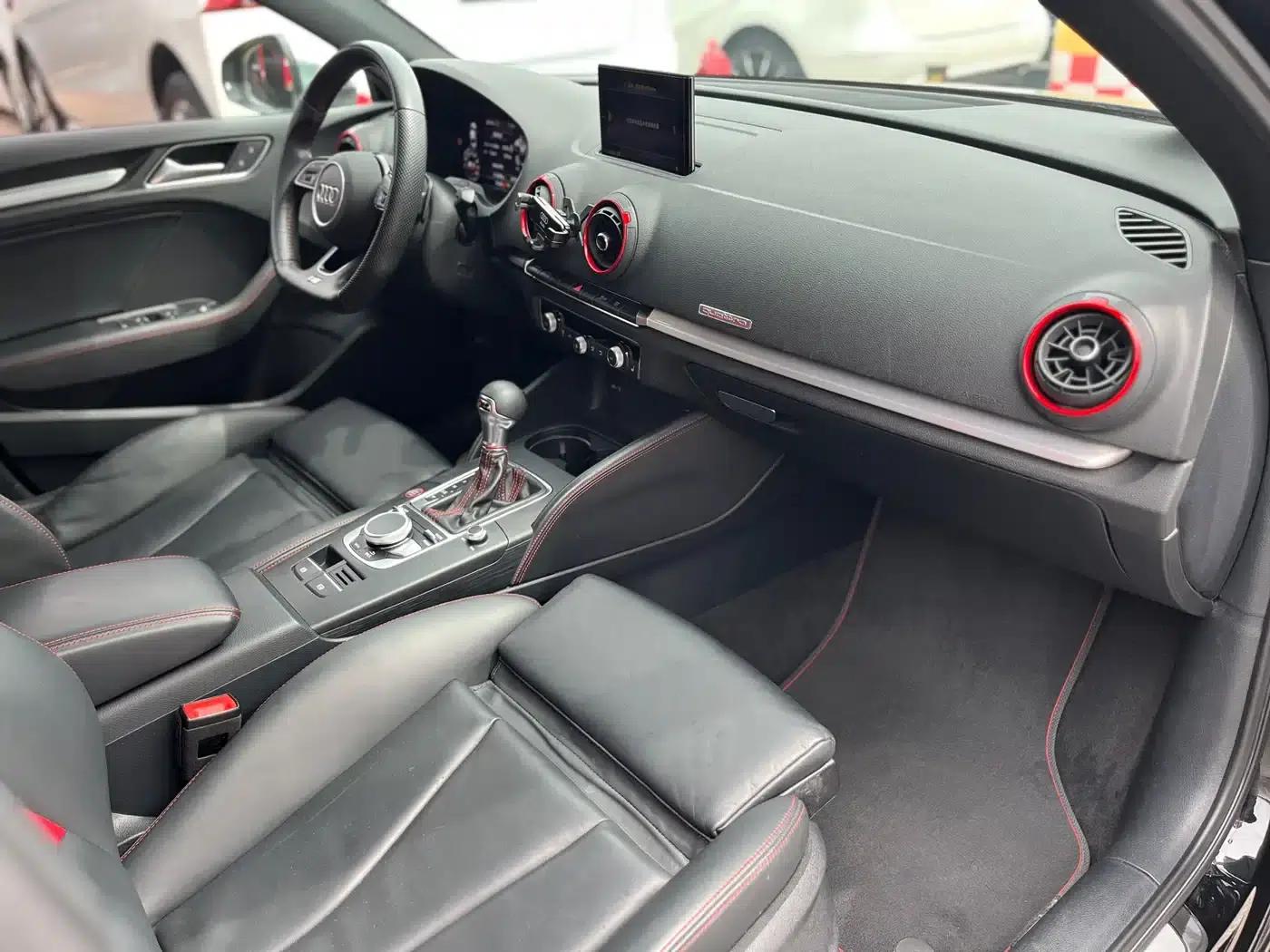 Audi S3 2019 Model S3 2.0T Limousine — миниатюра 25