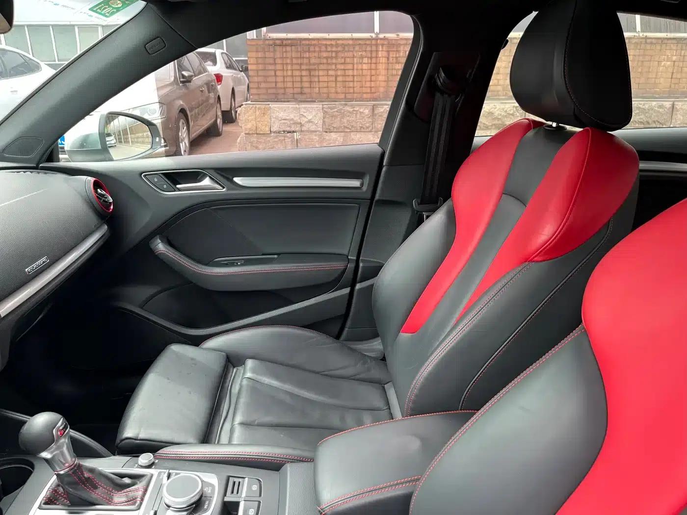 Audi S3 2019 Model S3 2.0T Limousine — миниатюра 9