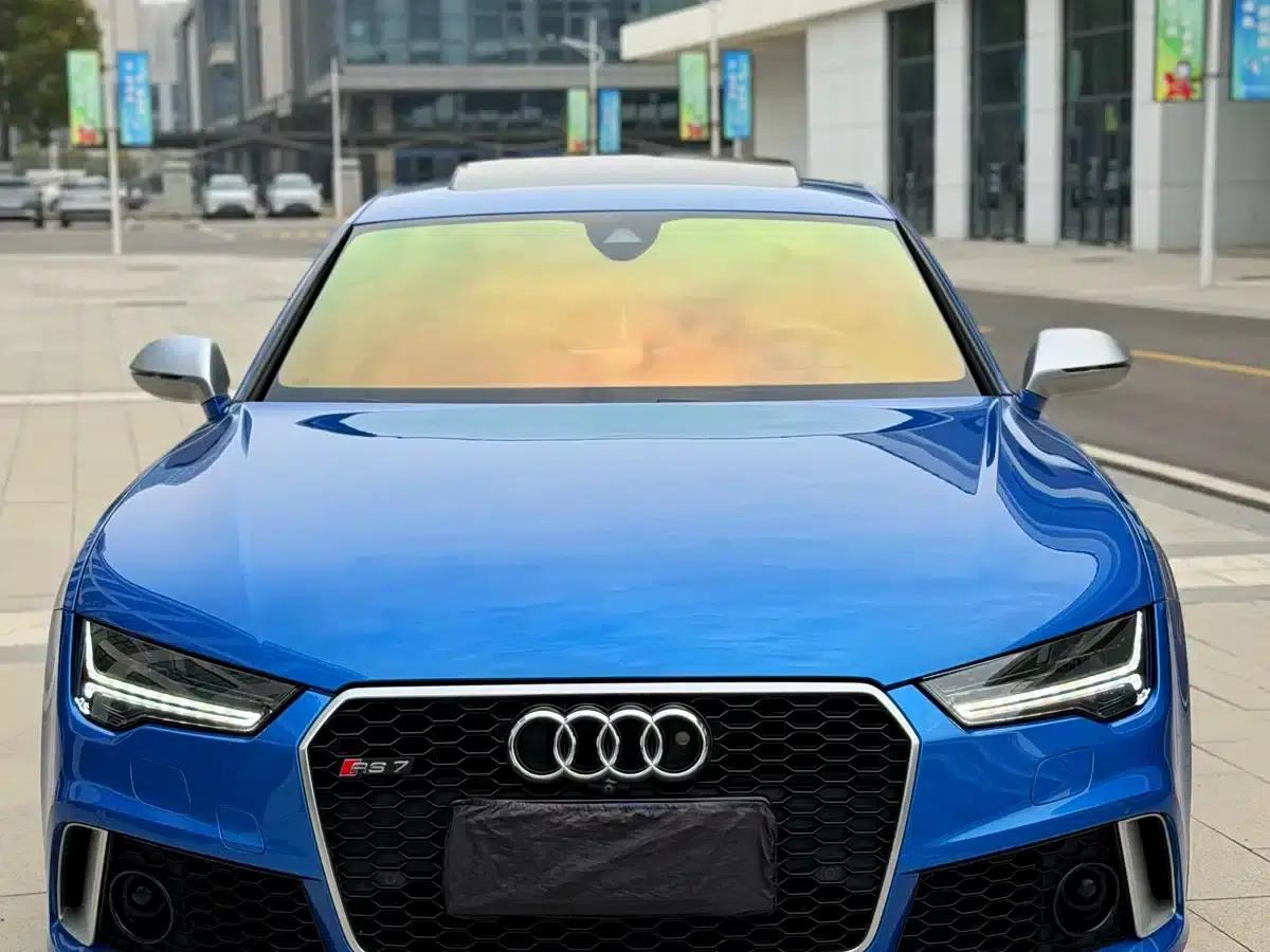 2016 Audi RS 7 RS 7 4.0T Sportback — миниатюра 2
