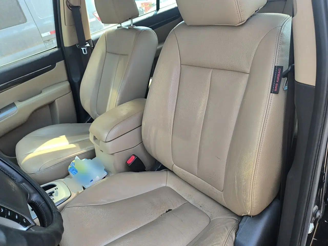 Hyundai Santa Fe Classic 2011 2.4 Ultimate Edition 7-Seater Two-Wheel Drive — миниатюра 16