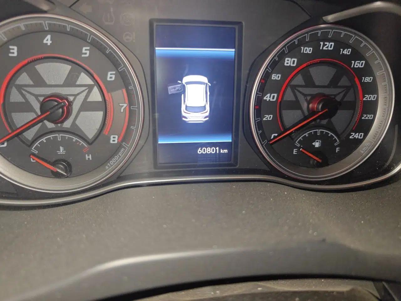 Hyundai ENCINO 2019 1.6T Iron Man Edition — миниатюра 13