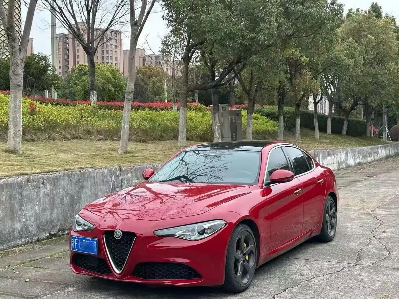 Giulia Juliet 2020 2.0T 280HP Luxury Edition — миниатюра 1