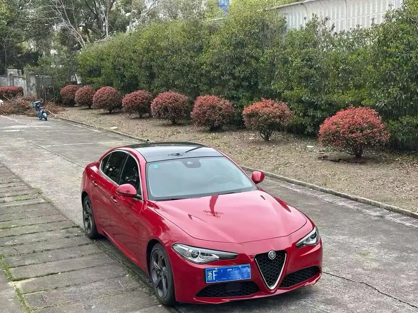 Giulia Juliet 2020 2.0T 280HP Luxury Edition — миниатюра 3