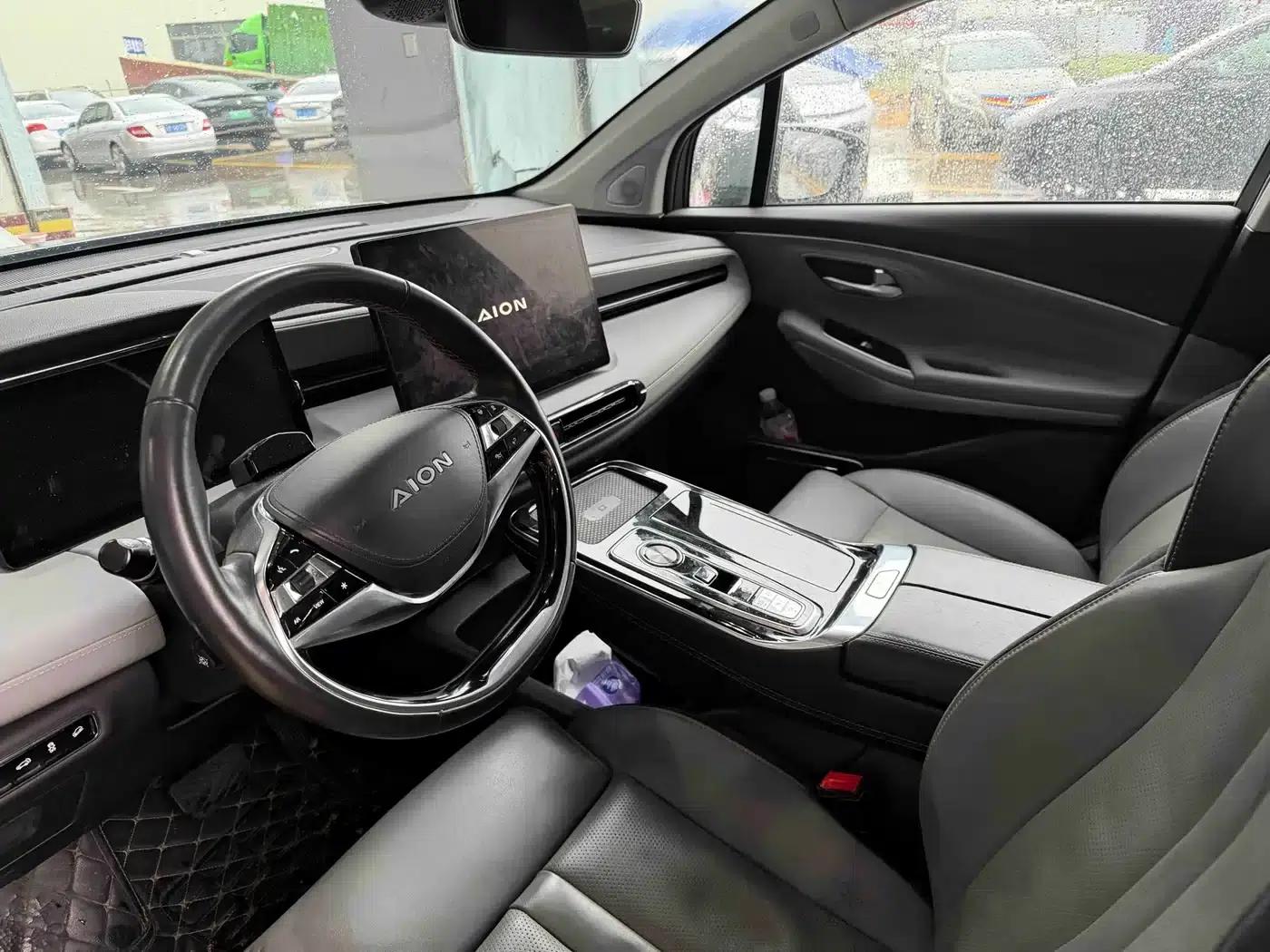 AION LX 2022 Plus 80 Smart Edition — миниатюра 2