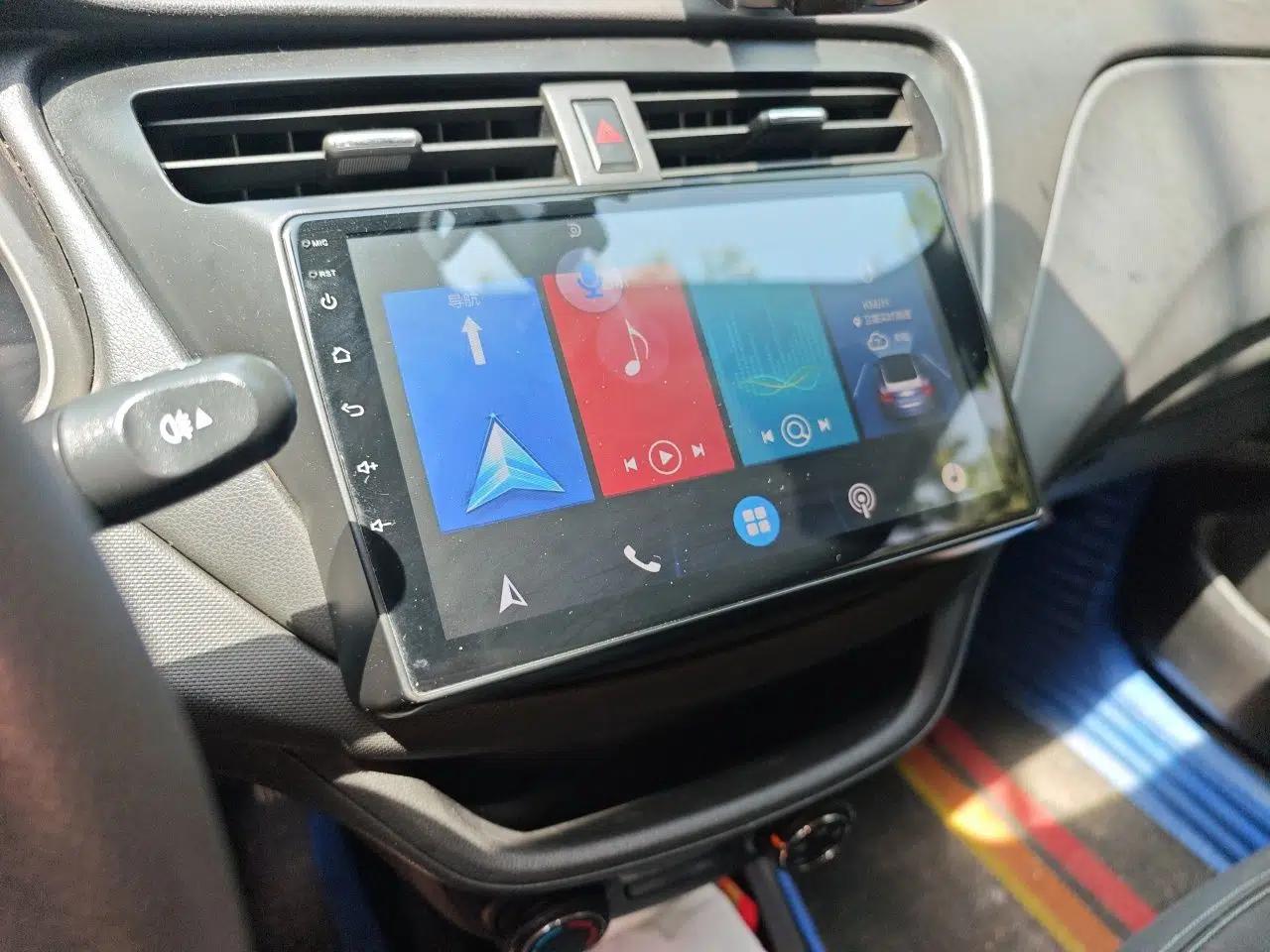 Chevrolet Lova RV 2018 1.5L Automatic Smart Drive Model — миниатюра 14