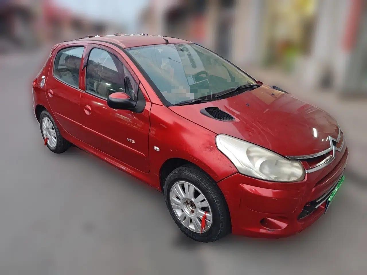 Citroen C2 2012 1.4L Manual Sport Model — миниатюра 3