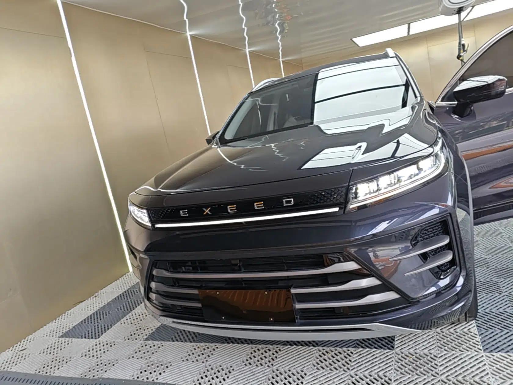 EXEED Zhuifeng C-DM 2024 C-DM 1.5 TCI 105KM Land Cruiser Edition — миниатюра 2